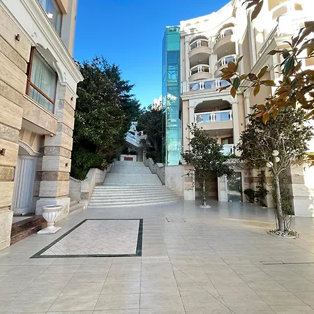 La Prime Time Apartment Warna